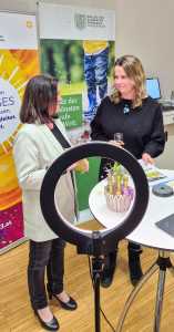 Vortragende im Gespräch